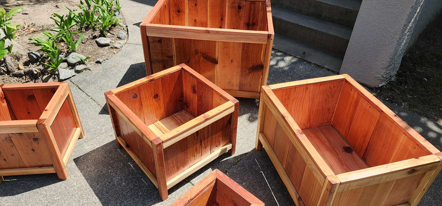 Deluxe Planter Box